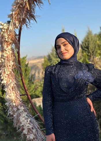 Uzun lacivert abiye - Görsel 2