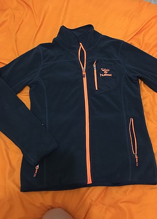 Hummel polar mont