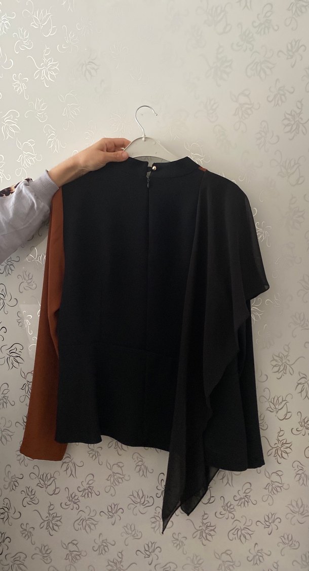 Uzun Kollu, Nakışlı ve Drapeli Kadın Gömlek - Görsel 3