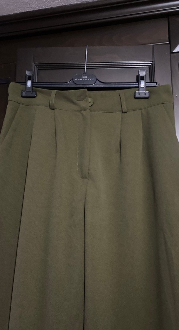 Kadın Haki Kumaş Pilili Pantolon - Görsel 2