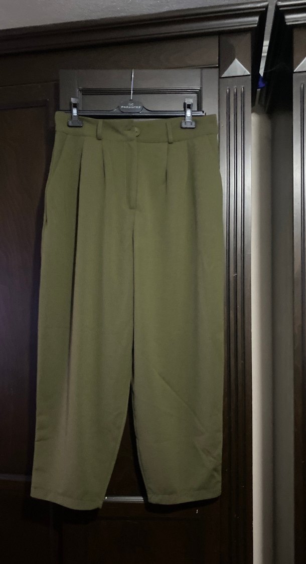 Kadın Haki Kumaş Pilili Pantolon - Görsel 3