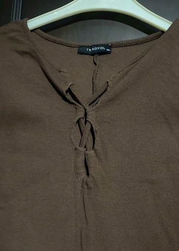 Kolsuz V Yaka Uzun Keten Elbise - Görsel 2