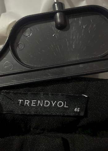 Düğmeli Siyah Kadın Kumaş Pantolon - Görsel 3