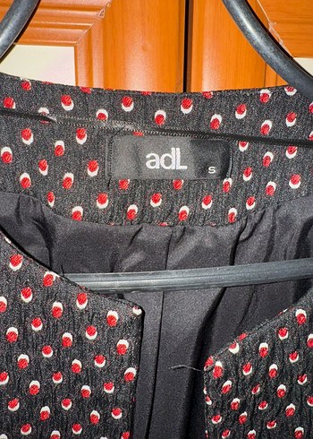 Adil Işık Düğmesiz Siyah Midi Kadın blazer ceket