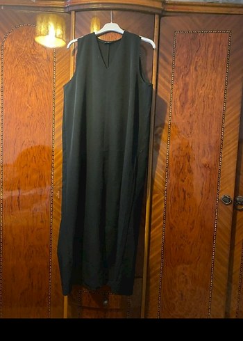 Siyah V Yakalı Uzun Drapeli Elbise kolsuz jile - Görsel 2