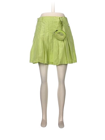 Prada Mini Etek %70 İndirimli.