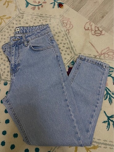 Mom jean