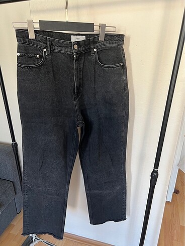 Siyah mango jean