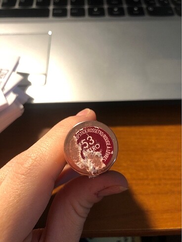  Beden Retro Red Rimmel London