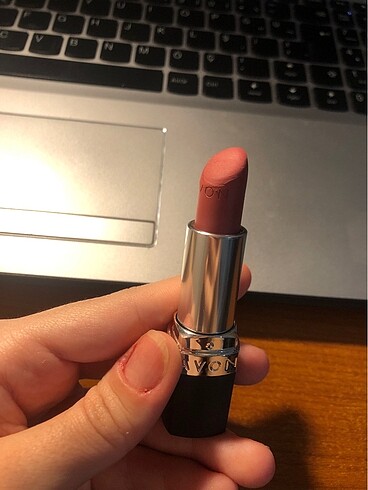 Avon Pink Truffle Eski Tarihli Ruj