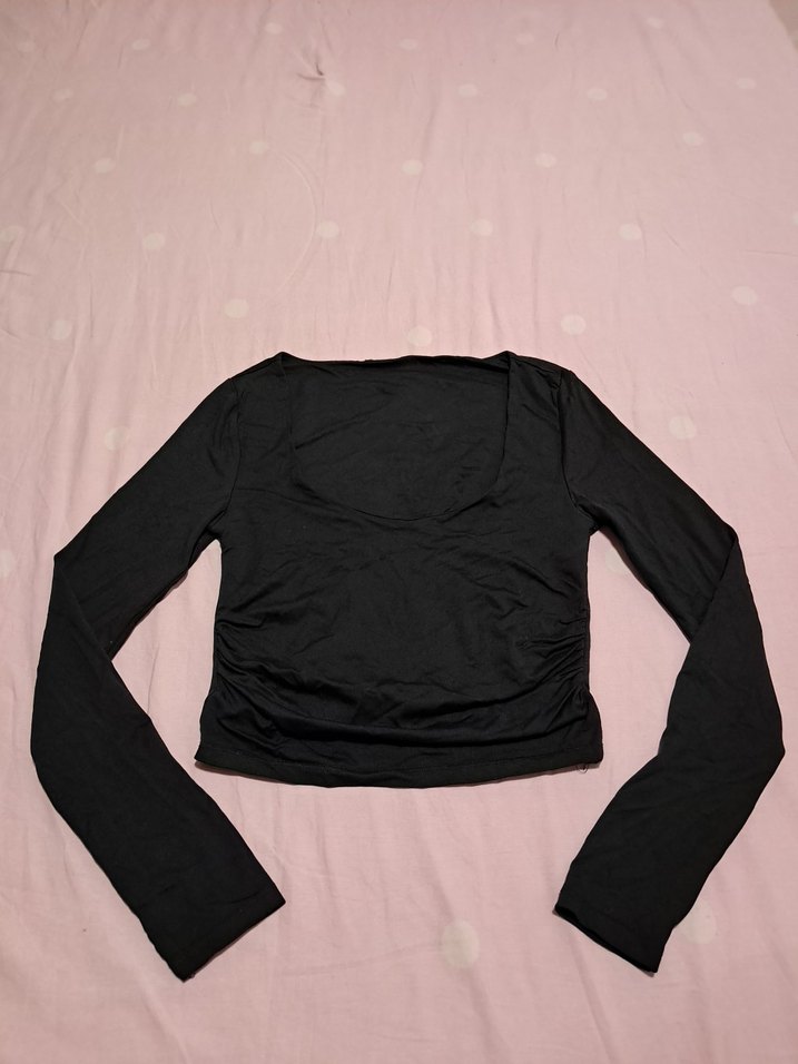 Uzun Kollu Siyah u yaka - Görsel 2