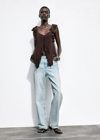 Fırfırlı V Yaka Bluz - Görsel 3