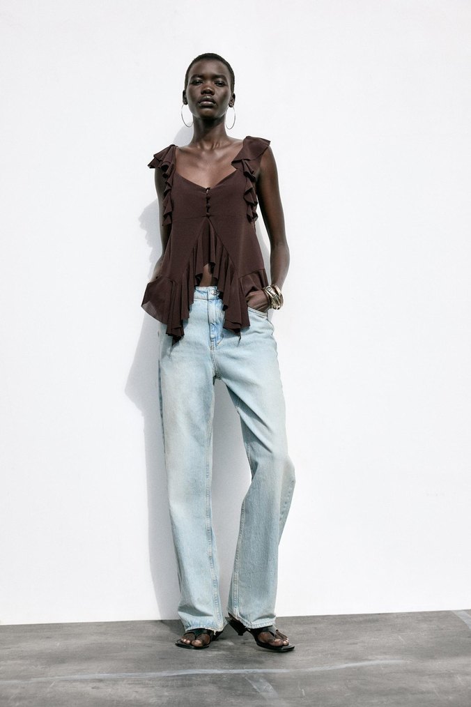 Fırfırlı V Yaka Bluz - Görsel 3