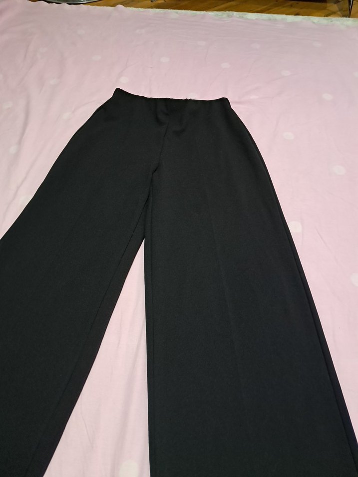 Kadın Siyah Bol Kesim Kumaş Pantolon - Görsel 3