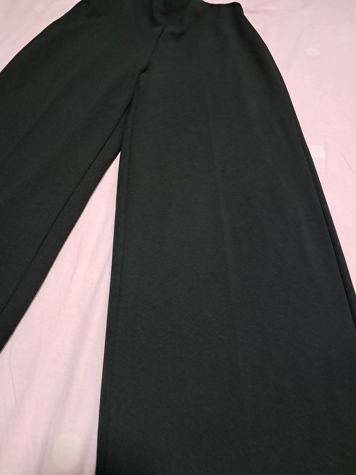 Kadın Siyah Bol Kesim Kumaş Pantolon - Görsel 2