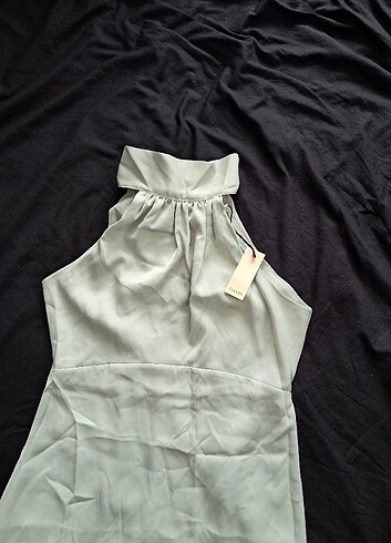 Oasis Saten Halter Yaka Midi Elbise - Görsel 9