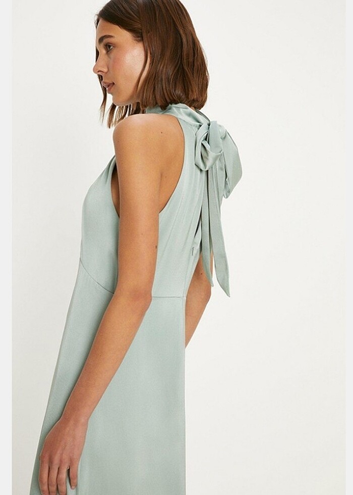 Oasis Saten Halter Yaka Midi Elbise - Görsel 2