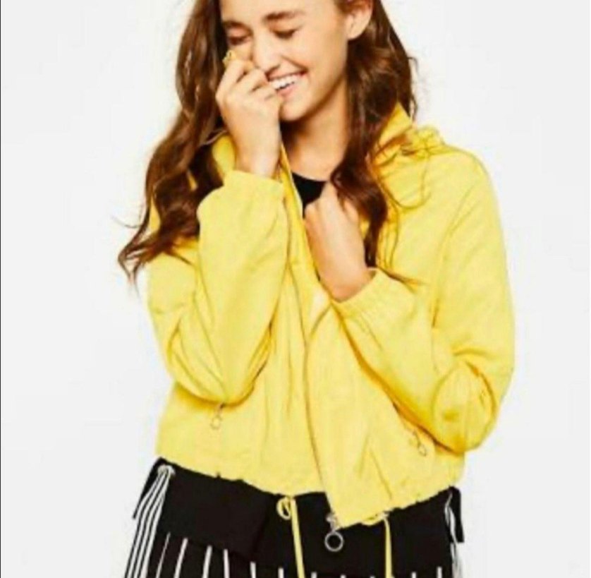 Sarı Kapüşonlu Fermuarlı Kadın Ceket - Görsel 2