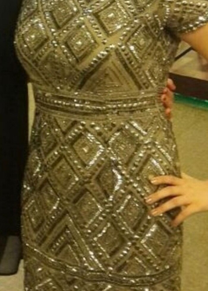 Pul payet boncuk işlemeli abiye elbise  - Görsel 5