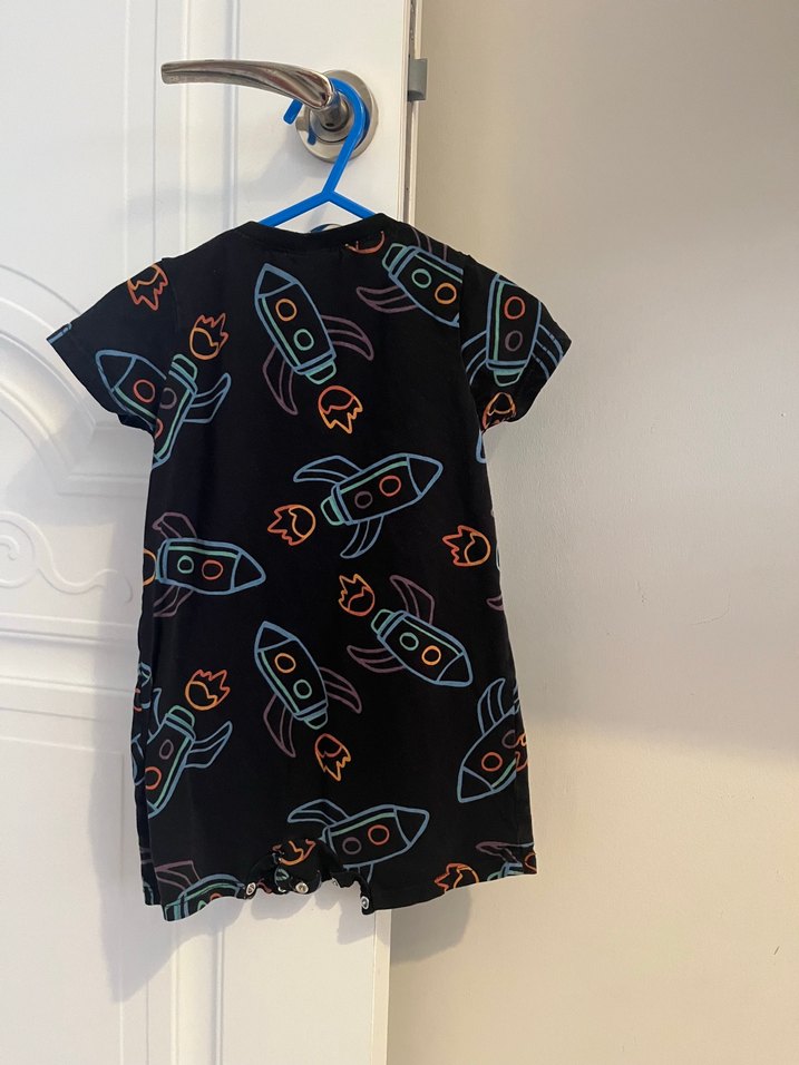 12-18 ay Kısa Kollu Desenli Bebek Tulum - Görsel 3