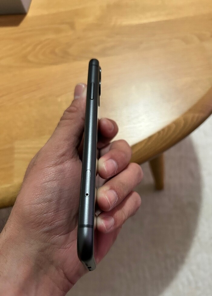 İPHONE 11 BLACK TEMİZ - Görsel 4