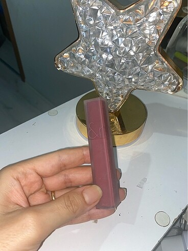 Rom&nd blur fudge Tint likit mat ruj