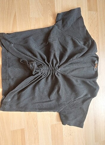 Siyah crop