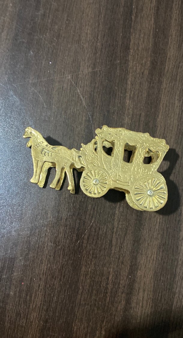 Parlak Altın Renk At Arabası Biblosu - Görsel 3