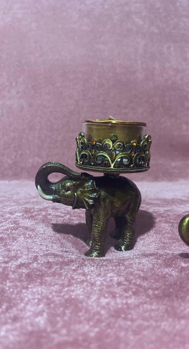 Altın Detaylı Fil Figürlü Mumluk Seti - Görsel 3