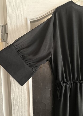 H&M H&M siyah şifon astarlı elbise