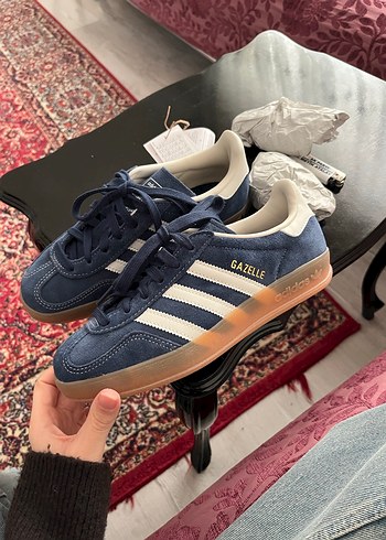 Adidas Lacivert Adidas Gazelle Kadn Spor Aya... | Gardrops