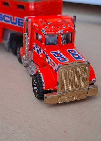 matchbox convoy rescue truck