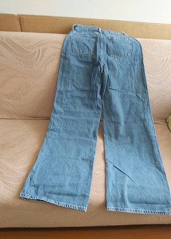 Mavi Düğmeli Bol Kesim Midi Kot Pantolon