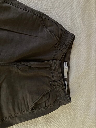 32 Beden gri Renk bershka kargo pantolon