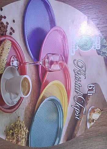 Renkli Plastik Yuvarlak Tepsiler Seti sunum tepsisi - Görsel 8