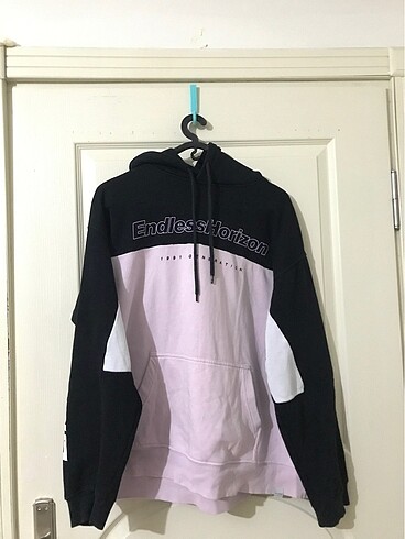 Kapüşonlu sweatshirt