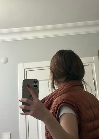 Düğmeli Kadın Bej Şişme Yelek - Görsel 3