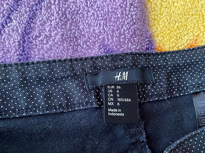 H&M y2k kot sort