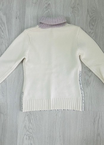 Nakışlı Beyaz Boğazlı Kadın Kazak - Görsel 3