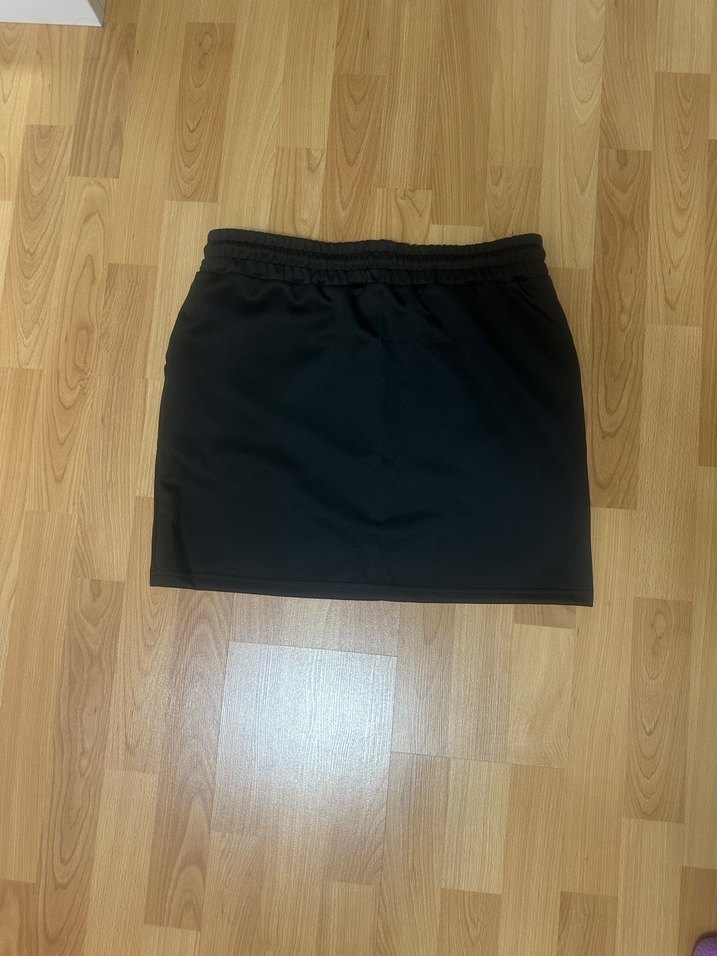 Siyah Spor Mini Etek - Görsel 2