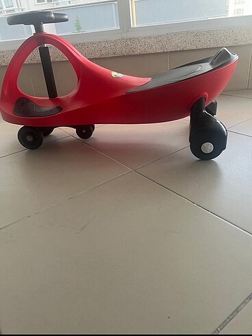  Beden kırmızı Renk Swing car karınca kaykay