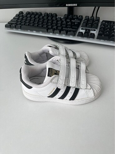 24 Beden Adidas orijinal