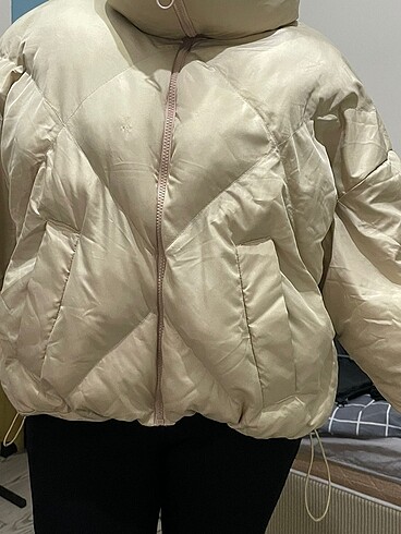 Bej rengi mont