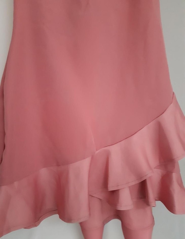 Pembe Midi Kolsuz Elbise, Fırfırlı - Görsel 2