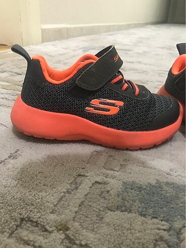 22 Beden turuncu Renk Skechers Erkek Çocuk Ayakkabı 22 numara