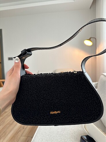 peluş çanta