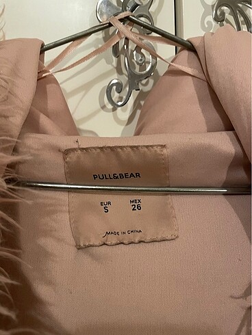 Pull and Bear Pembe kürk