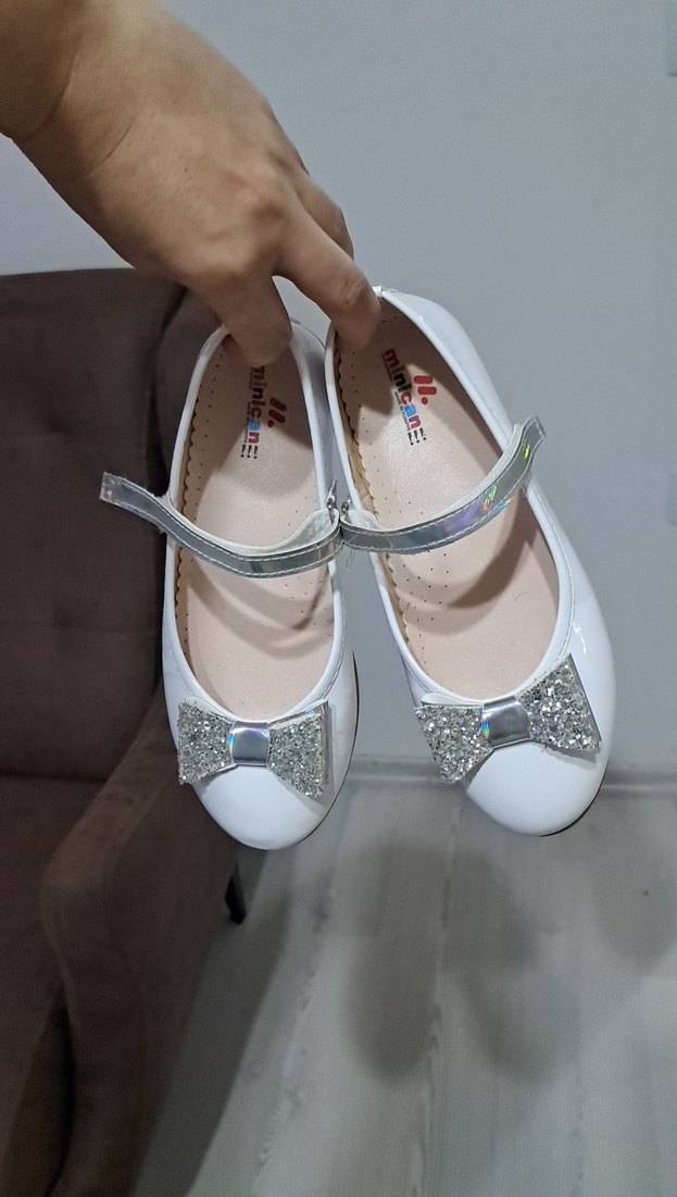 Kız Çocuk Beyaz Fiyonklu Babet Ayakkabı - Görsel 5