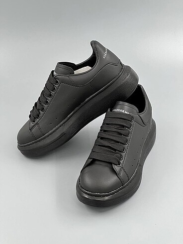 38 Beden siyah Renk Alexander McQueen