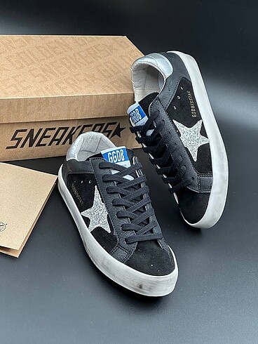 Golden Goose Deluxe